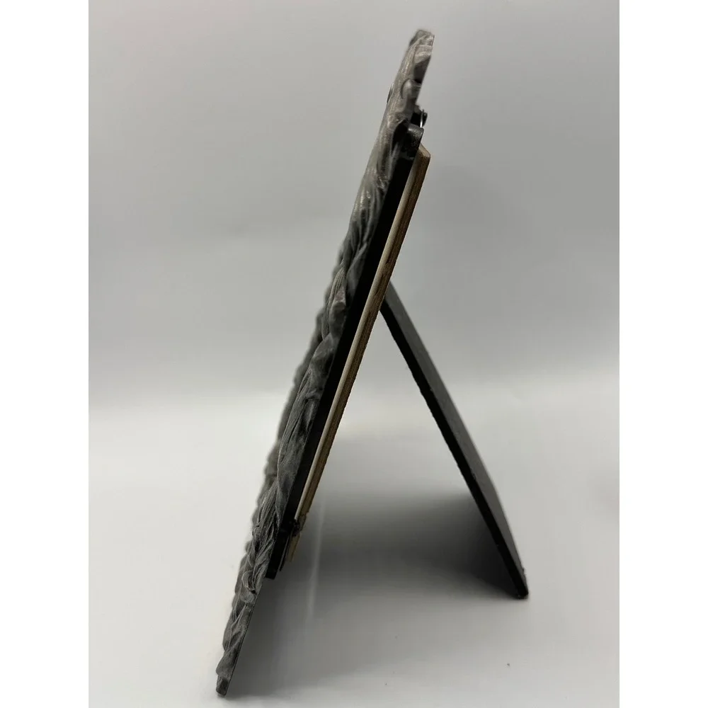 Vintage Pewter Tone Cat and Yarn Metal Picture Frame Ornate 3.5x5 Photo Frame